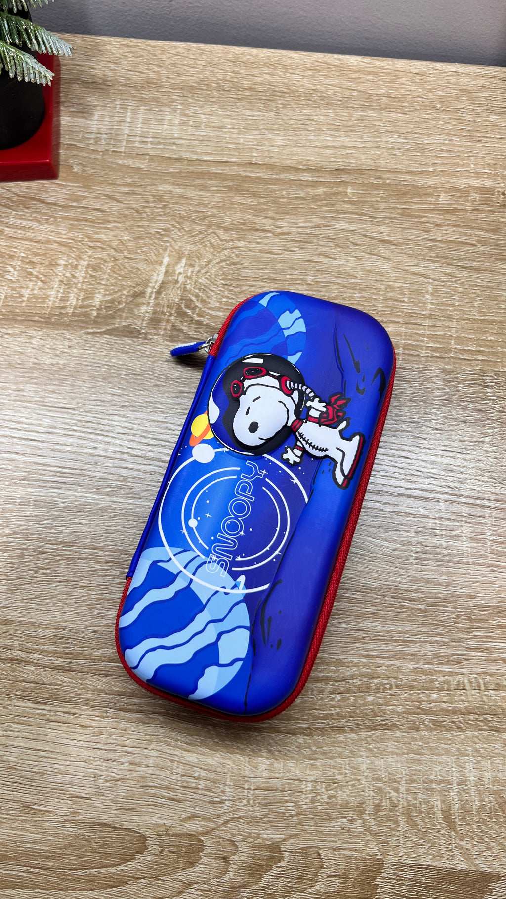 Cartuchera Snoopy Rígida